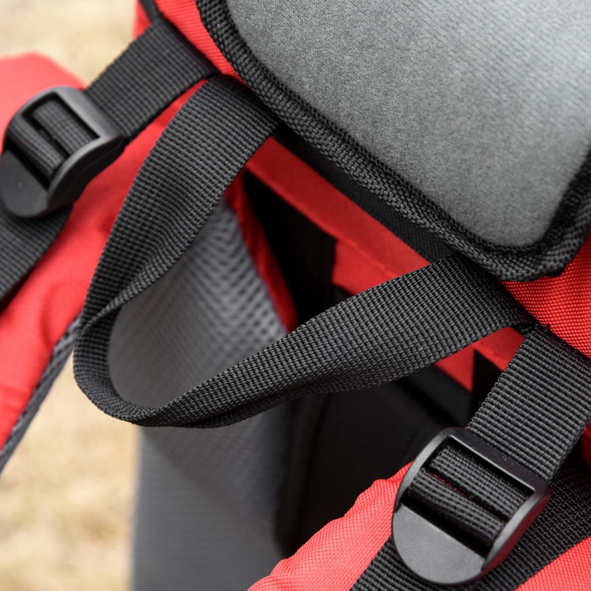 HOMCOM Toddler Hiking Backpack Carrier with Detachable Rain Cover - Red