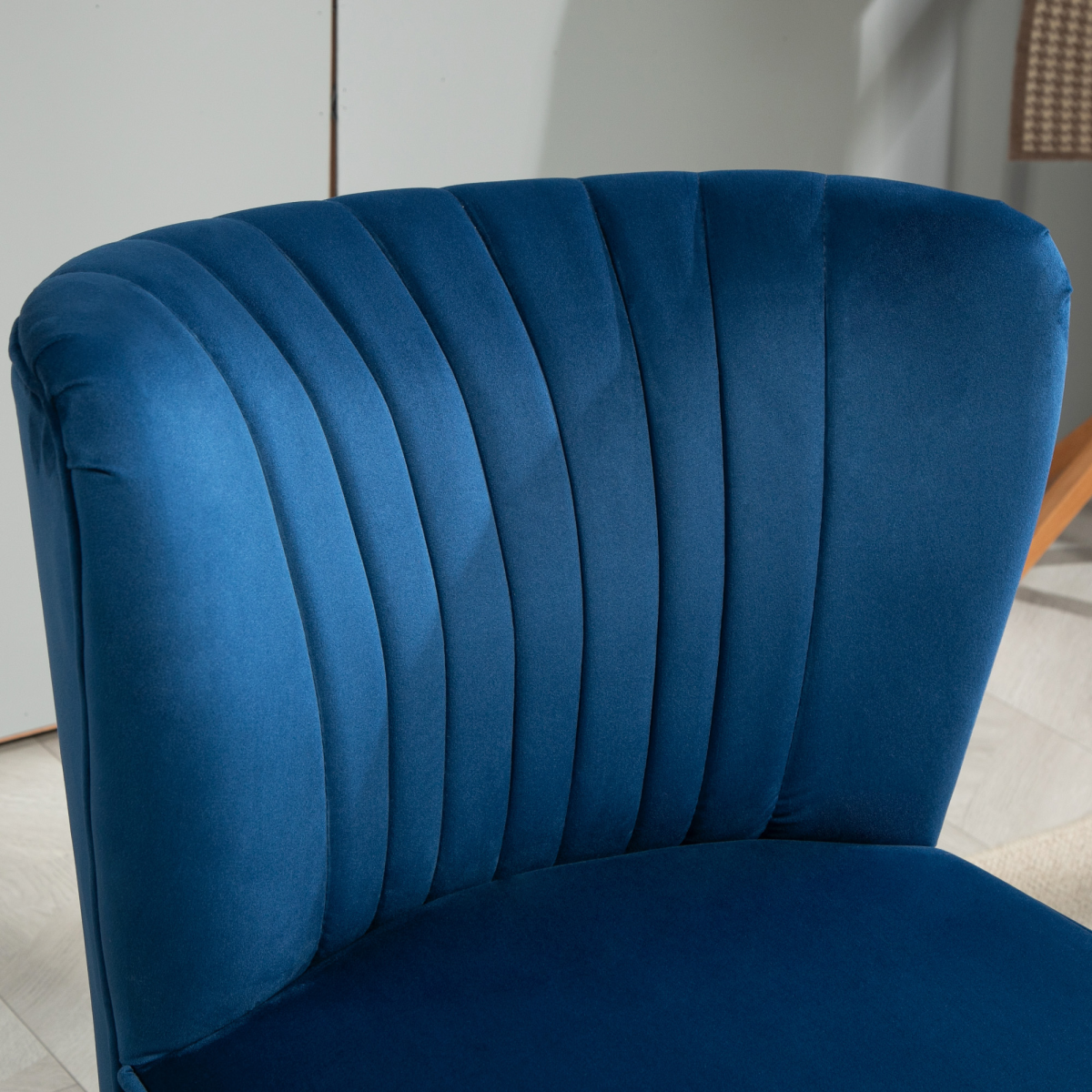 Velvet Accent Tub Chair - Luxurious Dark Blue Comfort for Any Room